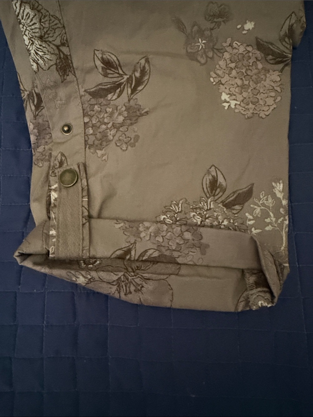 Democracy Floral Cargo Pants - Beige & Cream - Picture 3 of 3